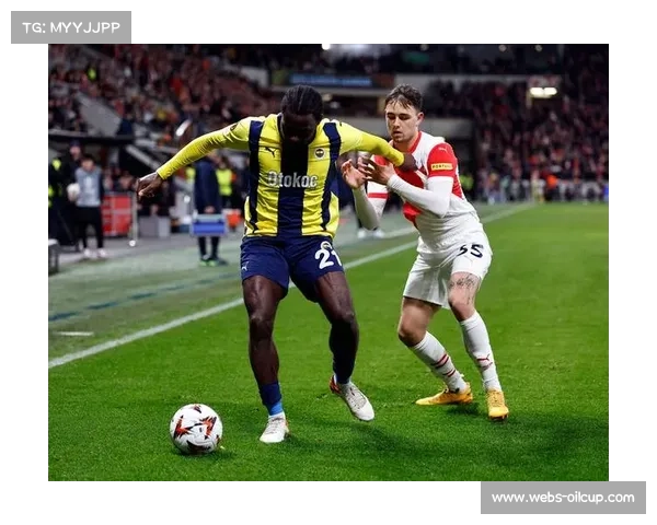 摩纳哥浅让加拉塔萨雷,主场控球战术占优 摩纳哥浅让加拉塔萨雷,主场控球战术占优